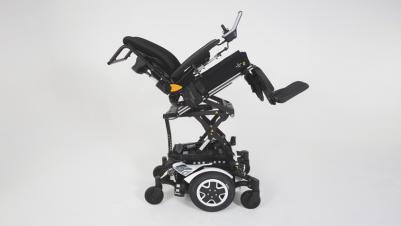 Invacare TDX SP power wheelchair electric lift